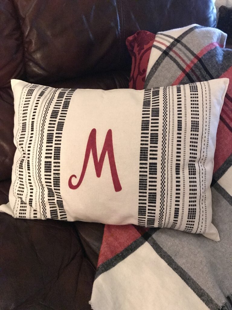 DIY Christmas Throw Pillow